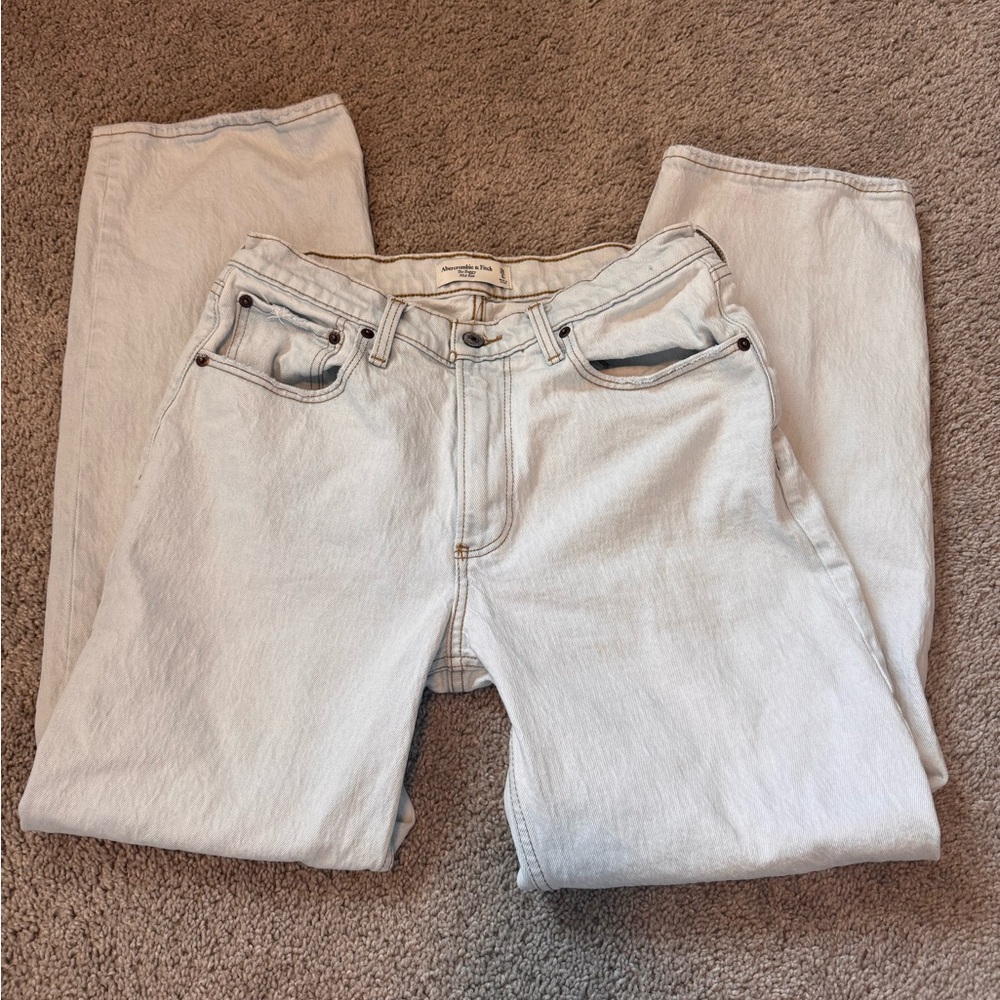 Abercrombie and Fitch The Baggy Mid Rise Jean